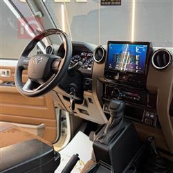 تۆیۆتا لاند کرۆزەر 70